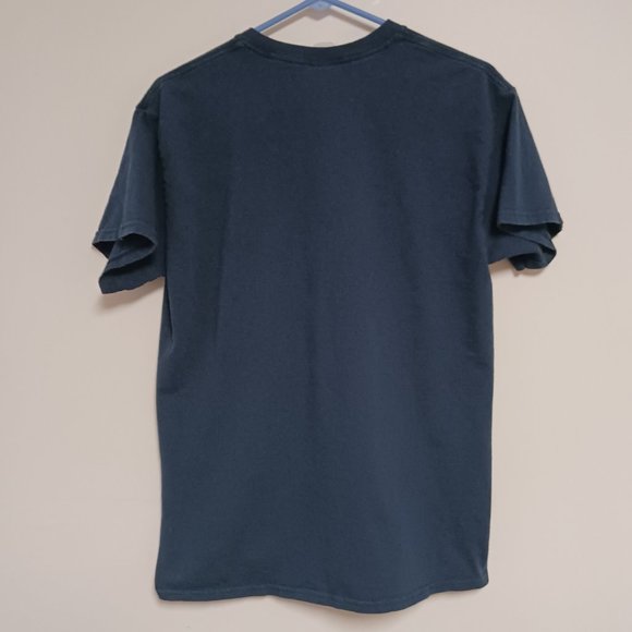 T Shirt Travel Souvenir Aruba Est 1499 One Happy Island Size M Medium Gildan - Picture 3 of 6